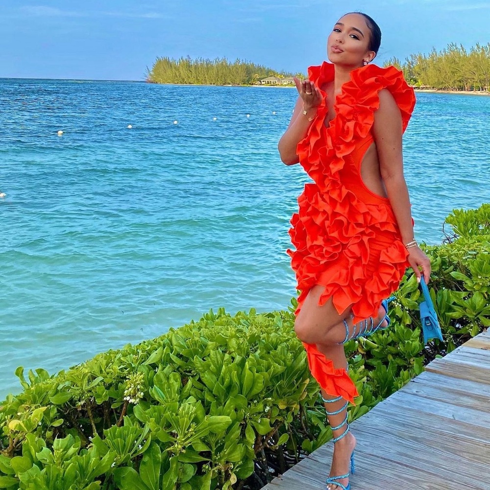 Stunning Ruffle Dress - High Quality Fashion Only